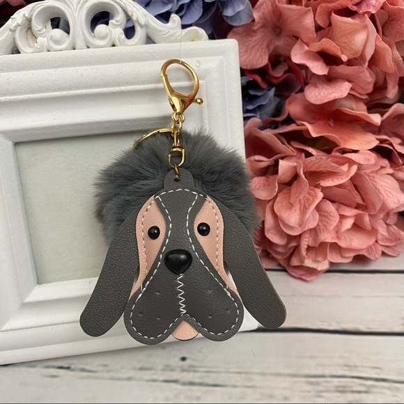 Cute Hound Dog on Gray Pom Pom Keychain - Picture 2 of 9